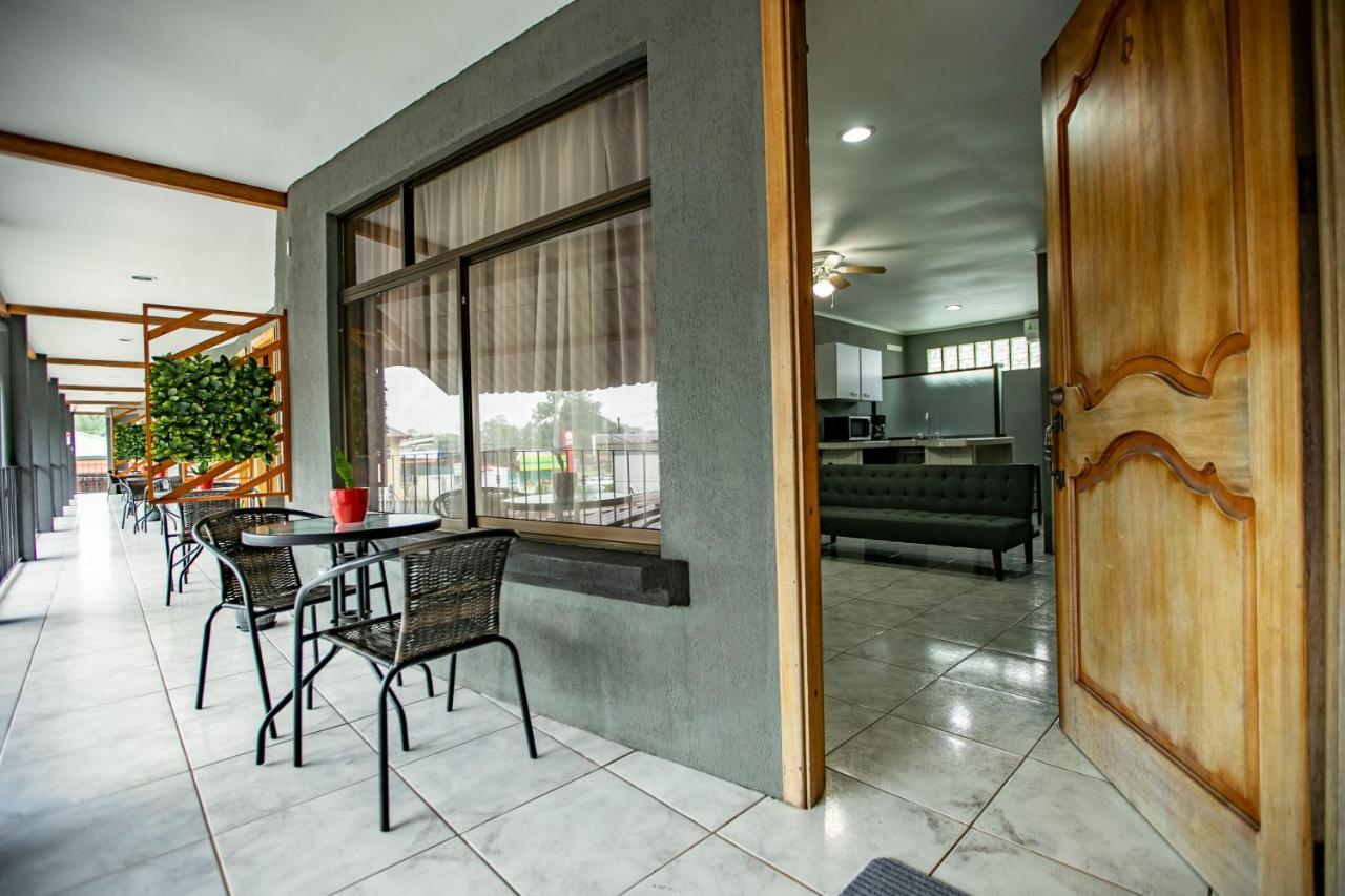 La Fortuna Coati Arenal Lodge מראה חיצוני תמונה