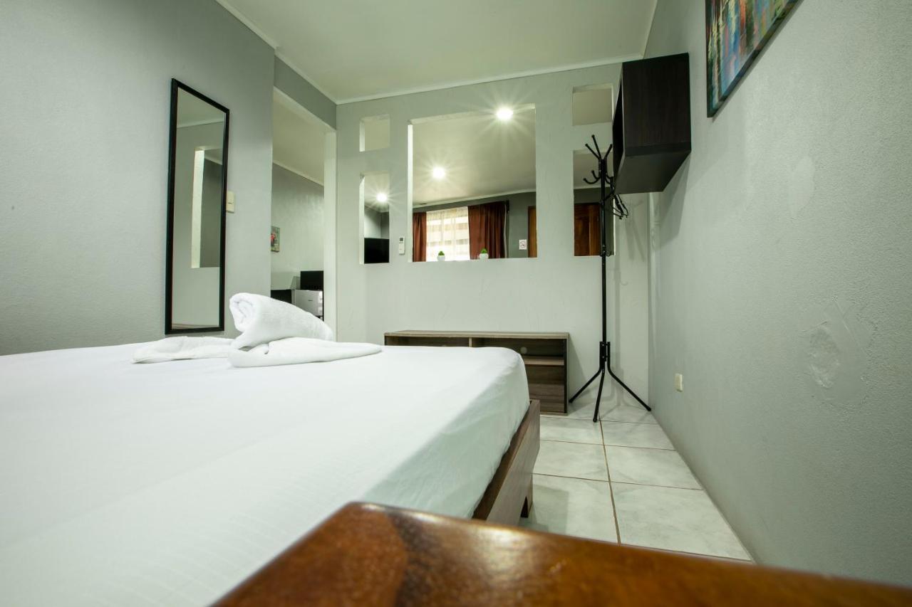 La Fortuna Coati Arenal Lodge מראה חיצוני תמונה
