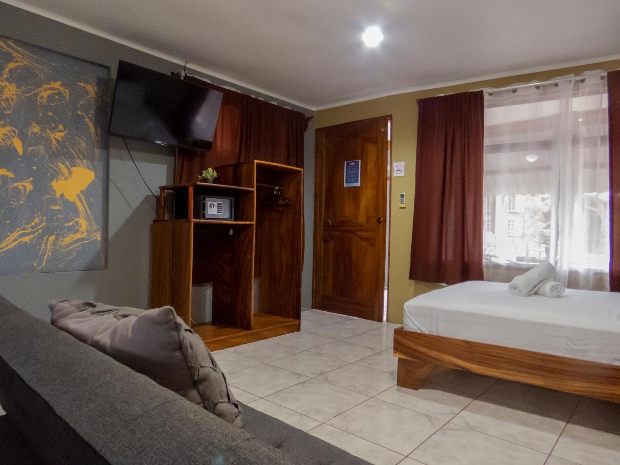 La Fortuna Coati Arenal Lodge מראה חיצוני תמונה