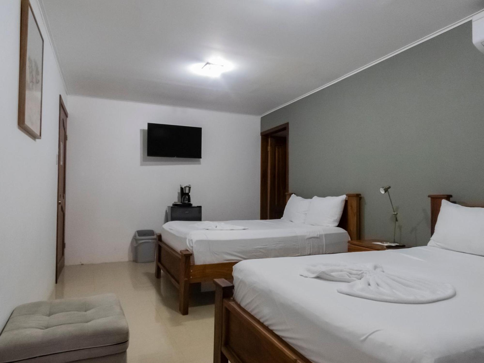 La Fortuna Coati Arenal Lodge מראה חיצוני תמונה